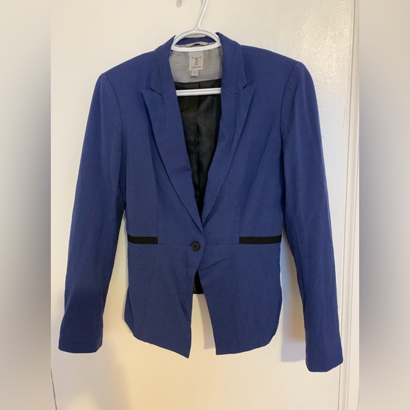 Two piece pants suit - Picture 12 of 14